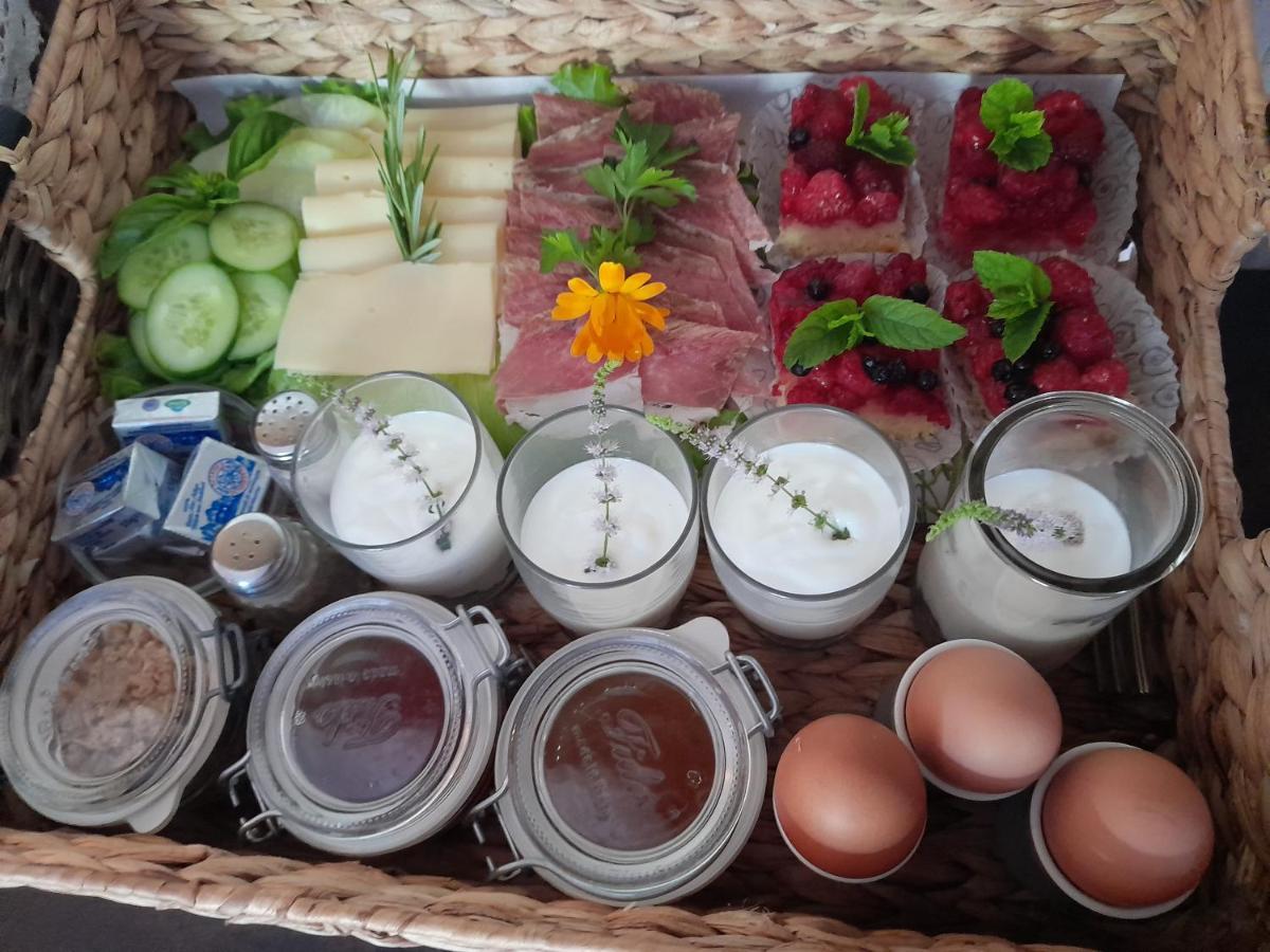 Schweiggerhof -Agriturismo- Farm Holidays ヴィッランドロ エクステリア 写真
