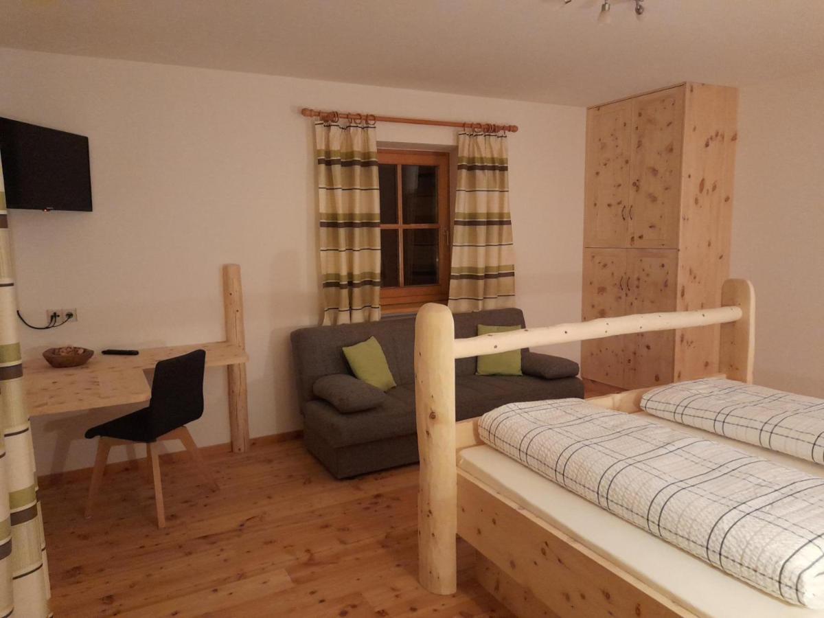 Schweiggerhof -Agriturismo- Farm Holidays ヴィッランドロ エクステリア 写真